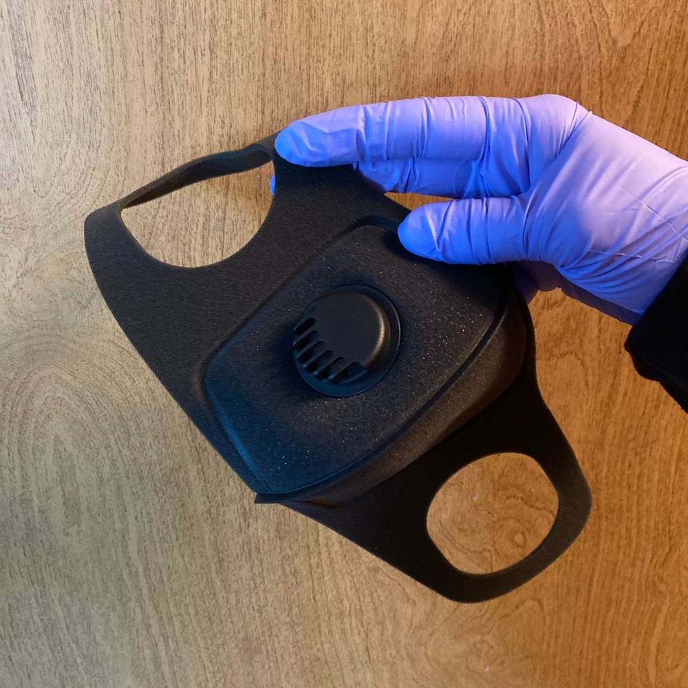 Washable facemask with valve